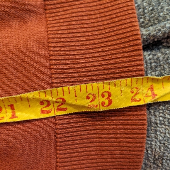 Relativity orange, raised fabric, button down cardigan, size 1X - Picture 8 of 10